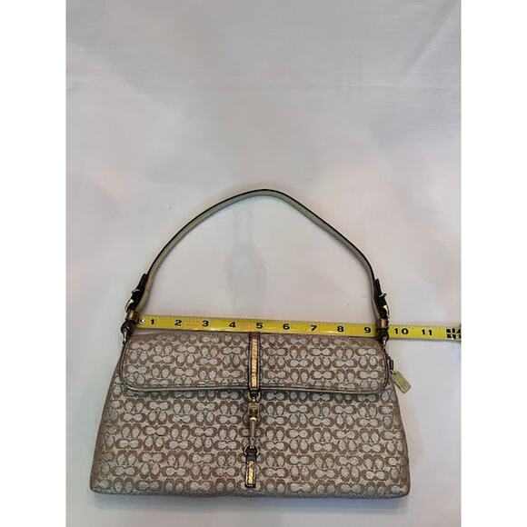 Coach Logo Y2K Hamptons Bag Vintage Tan and Gold Shimmering Metallic - Picture 5 of 10